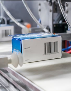 fifth-panel-carton-on-conveyor-horizontal